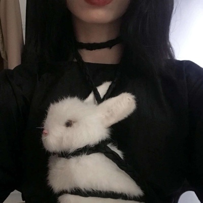 兔兔女生头像真人图片