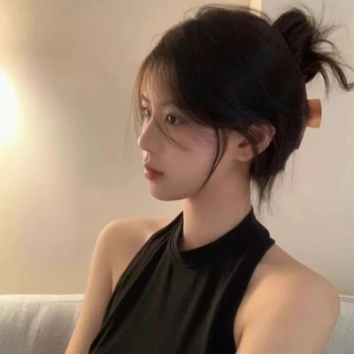 绝美头像女 唯美淡雅图片